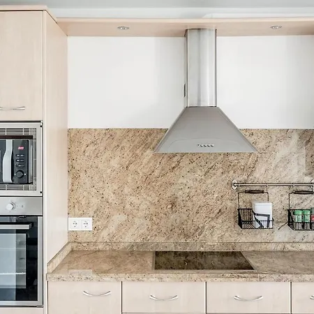 Next To Hard Rock Apartament Marbella